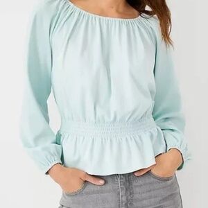 NWT! Ann Taylor Smocked Waist Top- Size Small Color Spring Dew